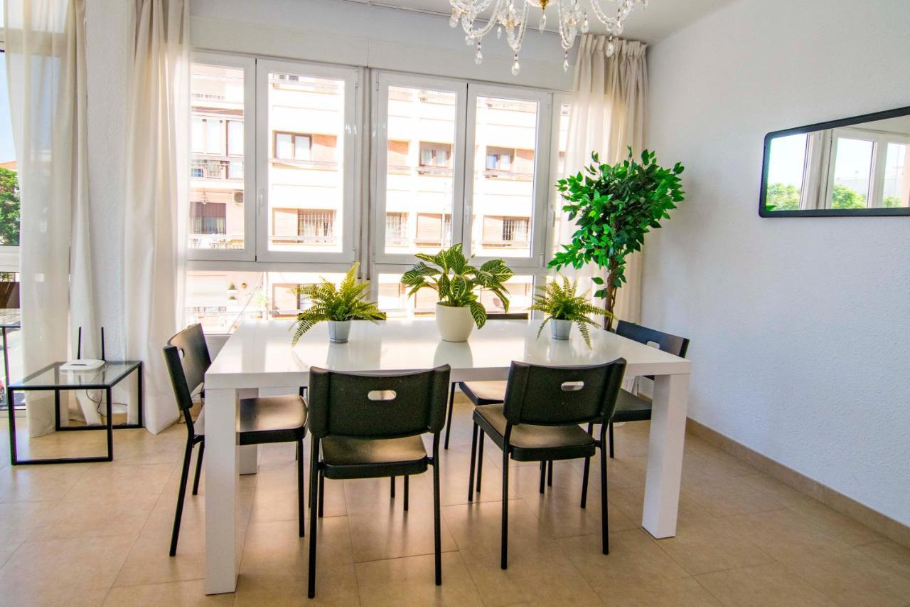Апартаменты Letmalaga Economy Compas Экстерьер фото